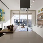 Splendid Seaside Retreat On Spinola Bay *