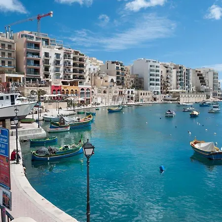 Splendid Seaside Retreat On Spinola Bay 아파트 Saint Julian's