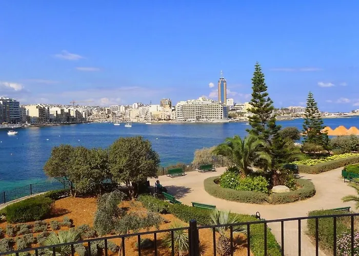 Splendid Seaside Retreat On Spinola Bay * Saint Julian's