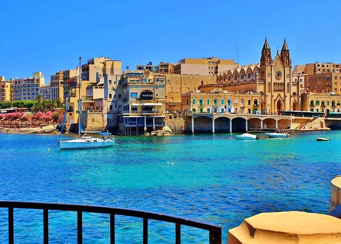 Daire Splendid Seaside Retreat On Spinola Bay *